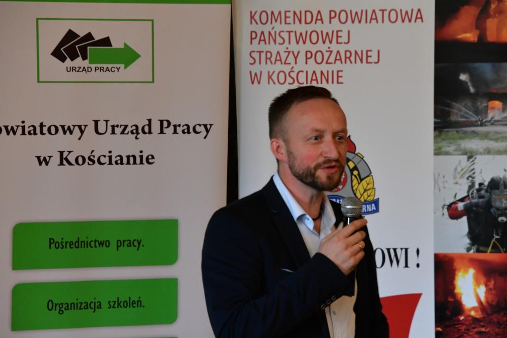 Zdjęcie galerii artykułu:  - c) Spotkanie uczniów klas VIII w ramach Ogólnopolskiego Tygodnia Kariery